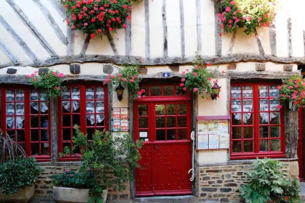 Le Studio Dolois Dol-de-Bretagne Eksteriør bilde